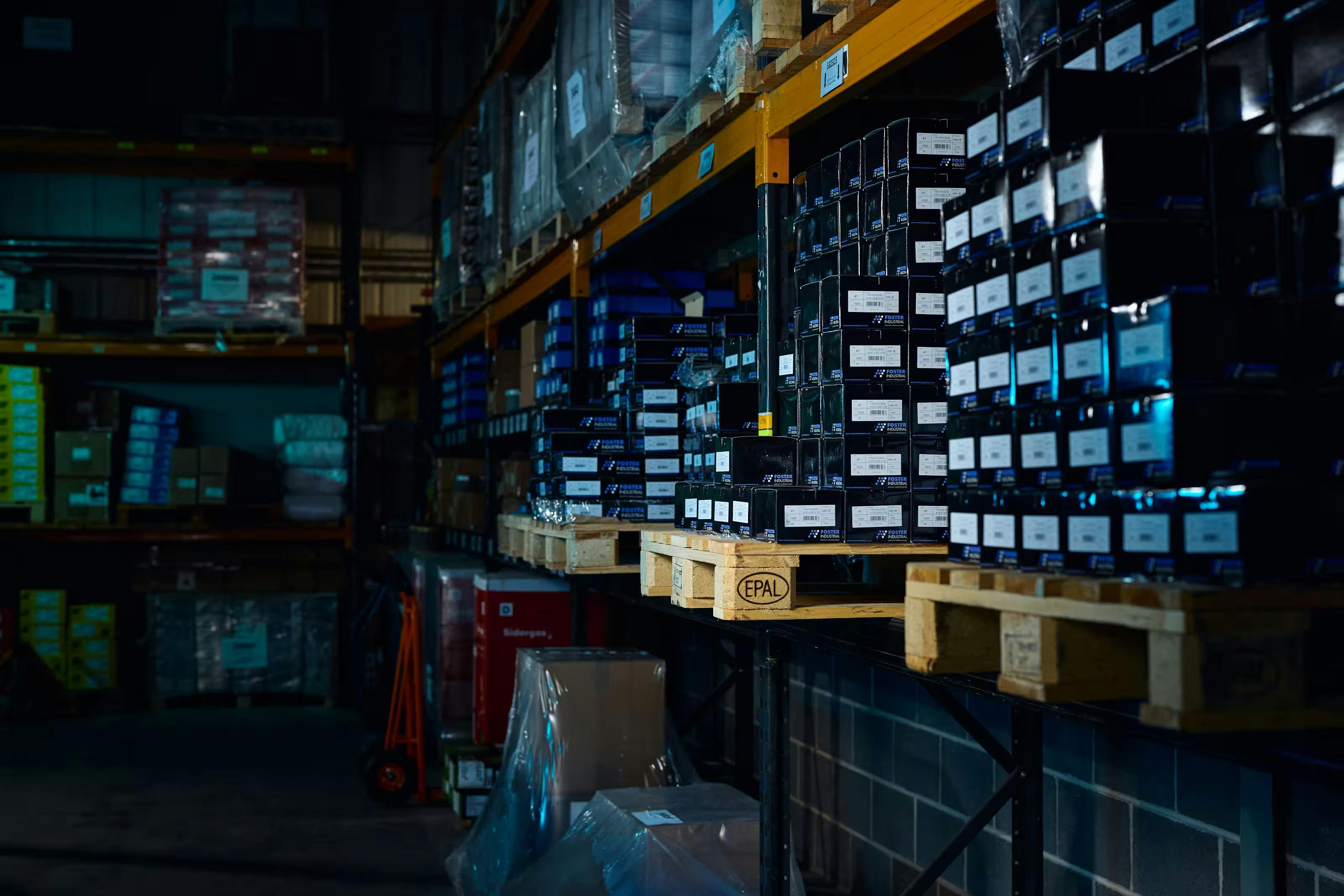26 07 14 Foster Industrial106801